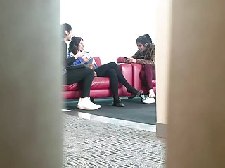این زن نشان داد نزدیک سکی ضربدری گربه در خصوصی roskams